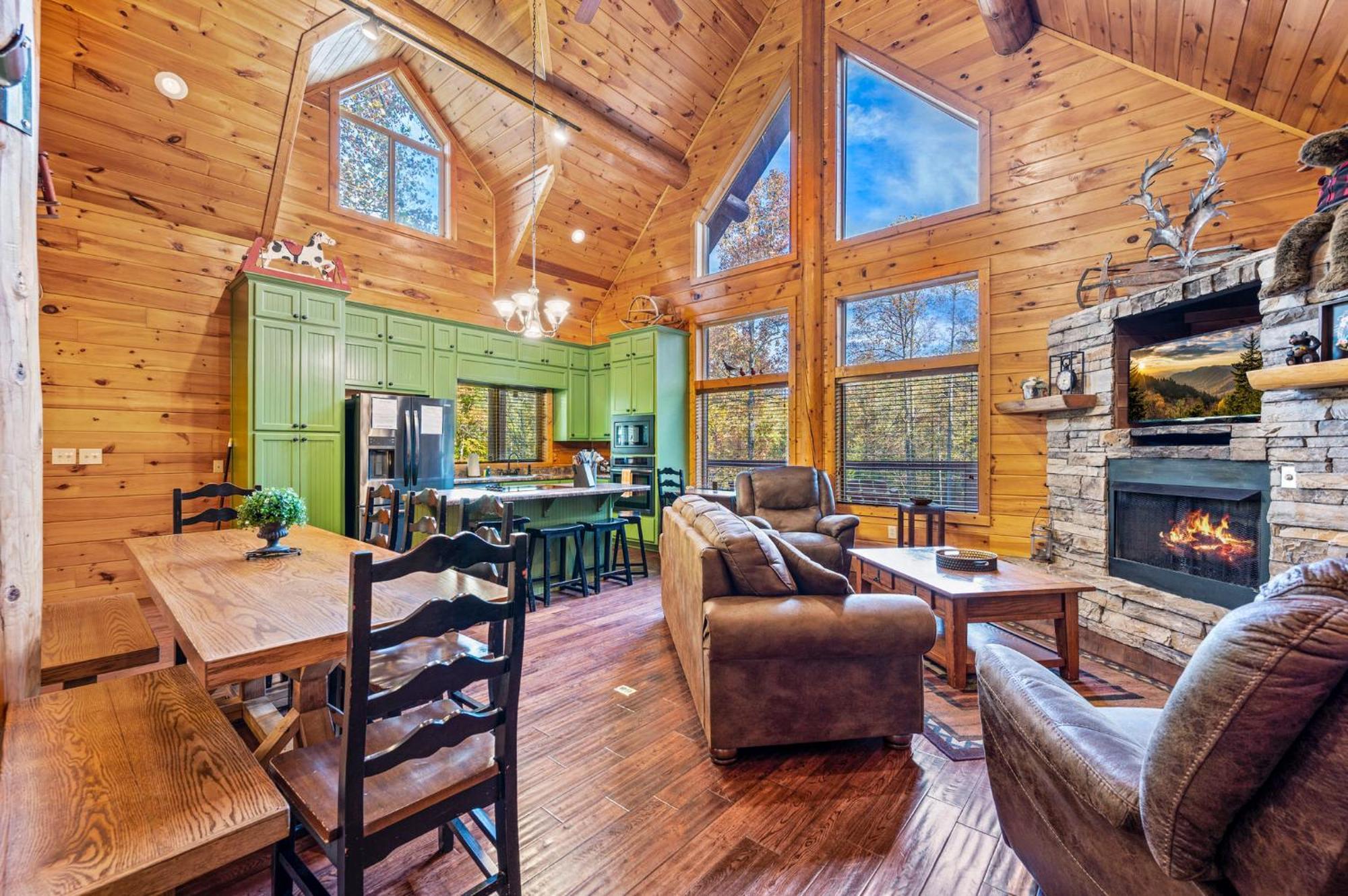 Relaxation Retreat - Pickleball Cabin - Wi-Fi, Fire Pit With Bar, Ev, Game Room, Hot Tub, Pool Access - Mins To Pf Sevierville Zewnętrze zdjęcie